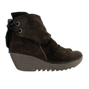 Fly London Yama Olive Suede Wedge Ankle Bootie Size EU 39/US 8-8.5